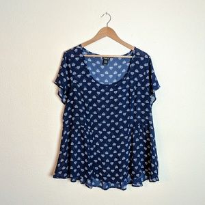 Torrid high low peplum navy white heart top